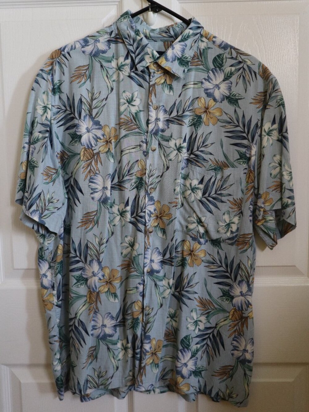 John Ashford Hawaiian Shirt Mens Sz L Blue Floral Button Up Lightweight